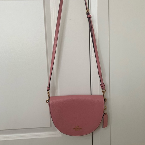 Pink coach cross body - Picture 1 of 3